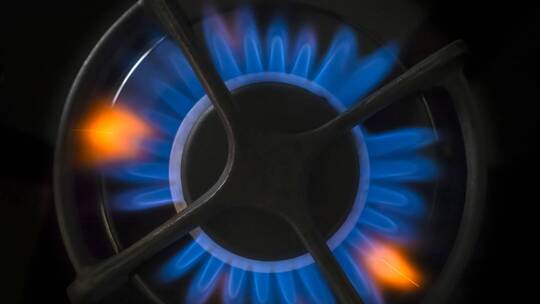 أسعار الغاز في أوروبا تسجل تراجعا بأكثر من 12%