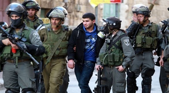 القوات الإسرائيلية تعتقل 16 فلسطينياً من الضفة الغربية